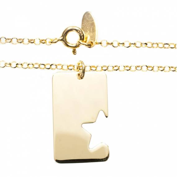 Collar cuadrado con estrella bañado en Oro