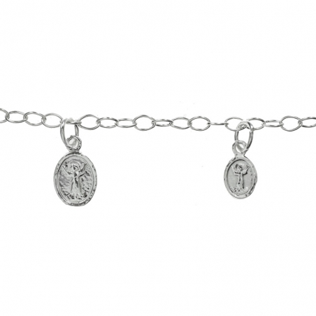 Pulsera con medallas colgantes