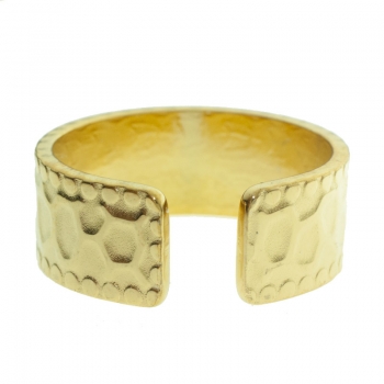 Anillo martillado dorado 2