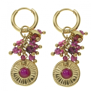 Aros dorados con abalorios y colgante