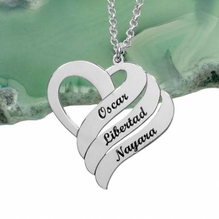 Collar corazón con 3 nombres