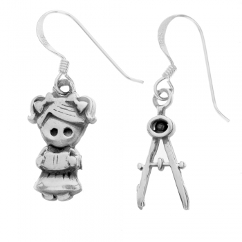 Pendientes de la estudiante