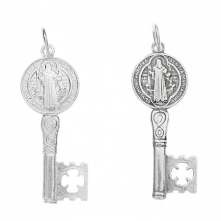 Llave escapulario San Benito