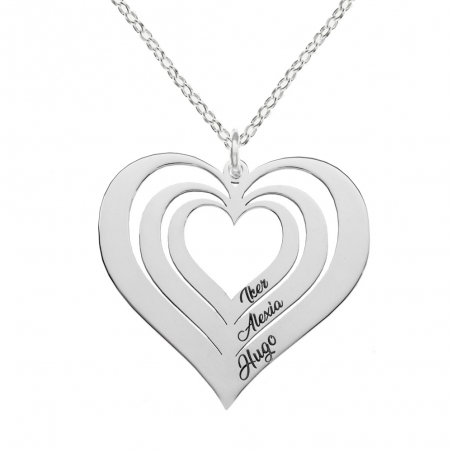 Collar triple corazón grabado