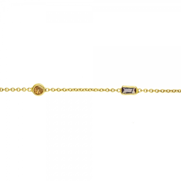 Pulsera dorada con circonitas