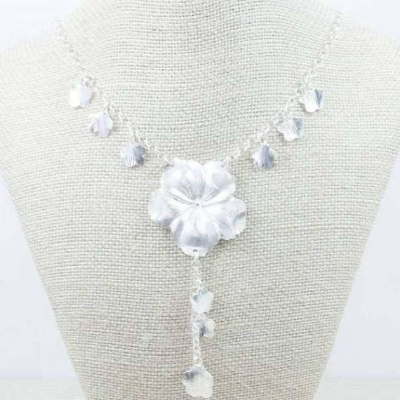 Collar flor Plata de Ley