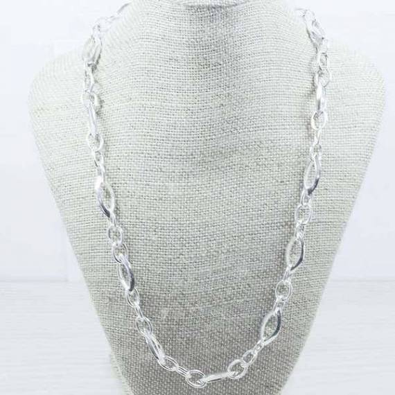 Collar macizo Plata de Ley